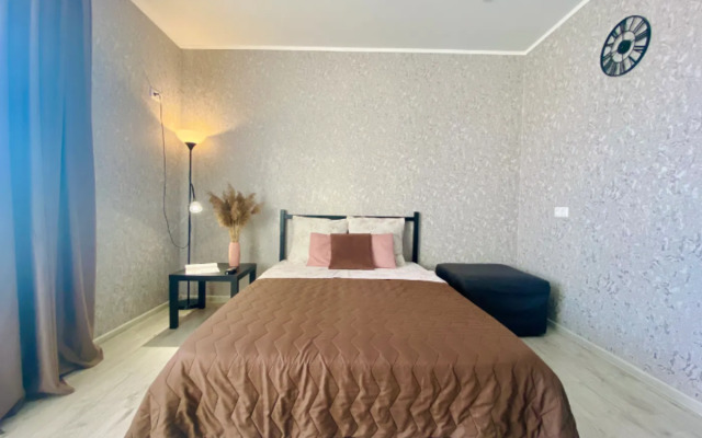 Na Farmana Salmanova 6 Apartments