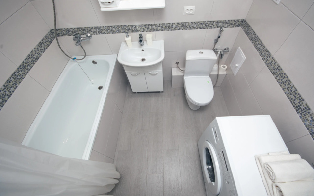 Apartamenty Birds na 23 etaze s panoramnym vidom na reku