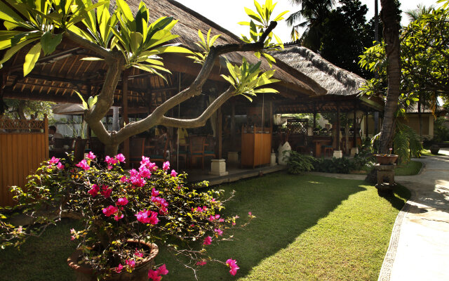 Puri Bagus Lovina Hotel