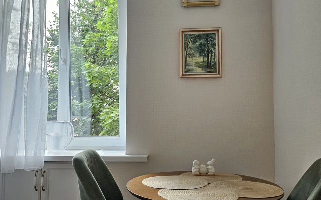 S Istoriey Flat