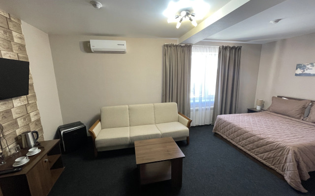 MirOtel Hotel