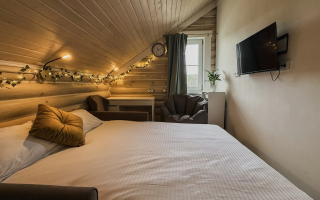 Частный дом шикарный в КП Золотые Сосны