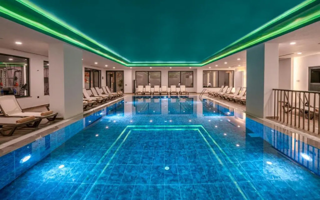 Отель Vox Maris Resort