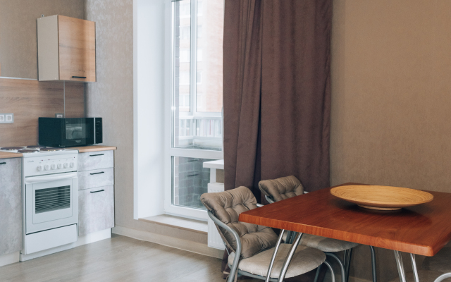 2komn Kvartira Ryadom S Zhd Vokzalom Apartments