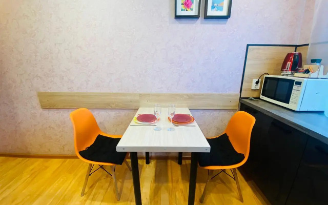 Апартаменты с 2 Комнатами Вид на Город и Балкон (КВАРТИРА51)