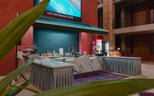 Alleya Resort Hotel