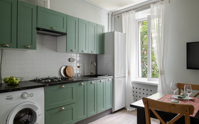 Апартаменты Кварт-Отель, Садовая-Триумфальная, 18