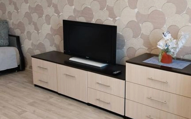 Квартира на Емлютина 12