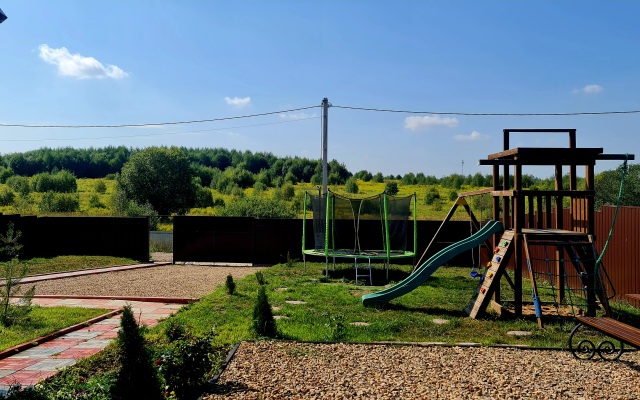 S Krasnym Zalom Private house