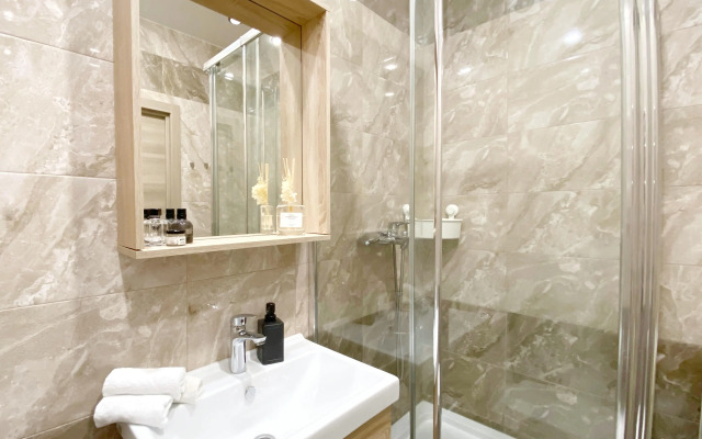 Квартира Konstantinov Apartments Ясный Берег