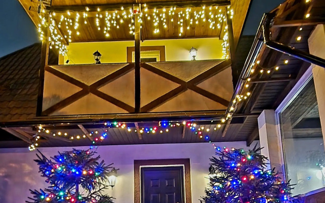 Na Beregu Ozera s Vmestimostu 18 Chelovek Private House.