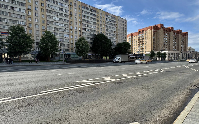3 Komfortno I Tochka Na Bolshoy Yakimanke 35s1 Apartments