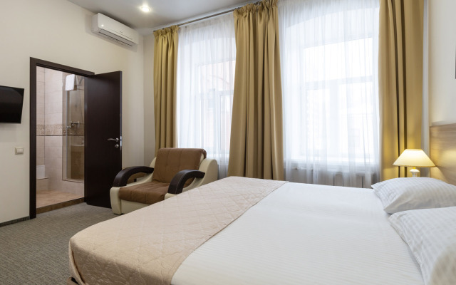 Отель Артхофф