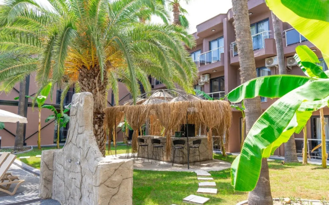 Отель Golden Sun (Adult Only 12+)