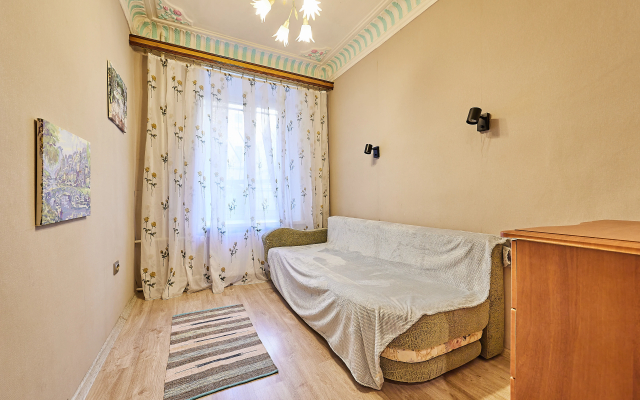 Апартаменты Уютная 2-комнатная Квартира в самом центре города