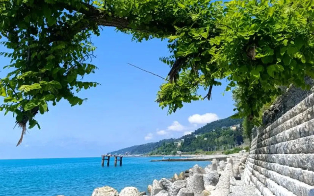 Гостевой дом в 70 метрах от моря Вилла Сохо