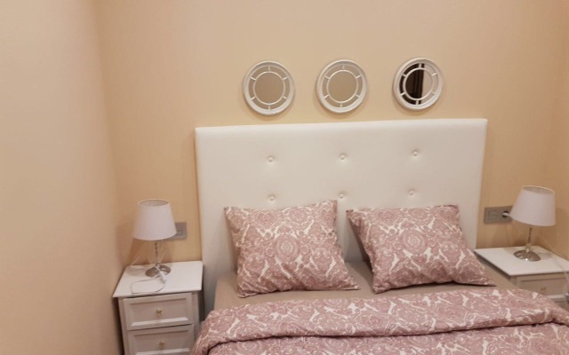 Апартаменты Cozy Perfect Situation - Metro Center