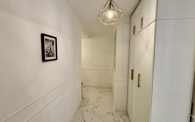 Royal Heights Apartments