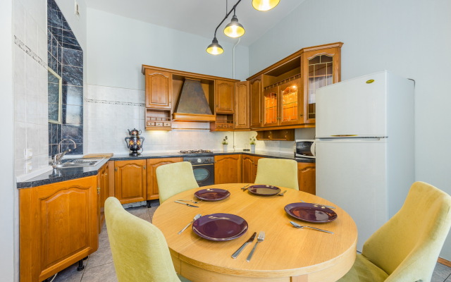 Апартаменты на улице Достоевского 1