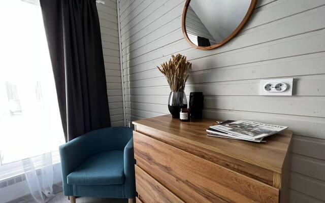 Point 400 Kedrovyj Guest House