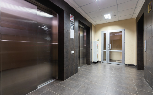 Prostota i Prostranstvo - 3-h Komnatnatnye v Minimalizme Apartment