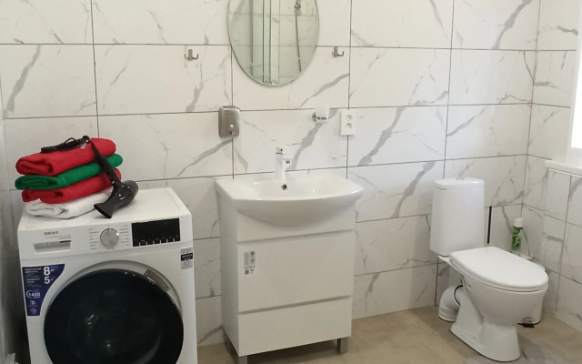 Na Krasnoy Armii 136/10 Apartments