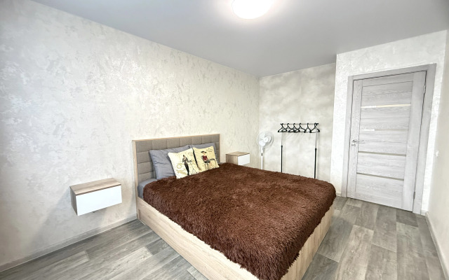 Murena, V Spalnom Rayone Flat