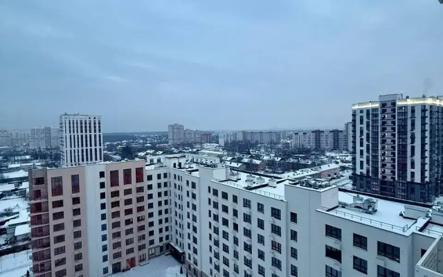 Kvartira Novaa s Potrasausim Vidom na Gorod