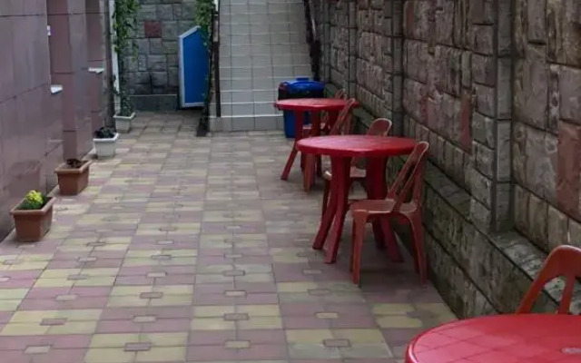 Отель Олина