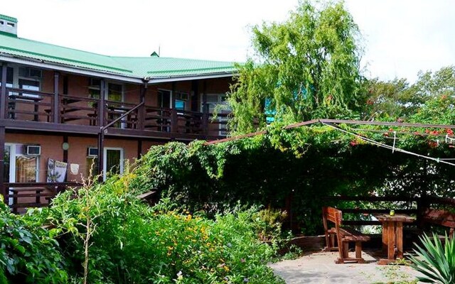 Гостиница "Караван"