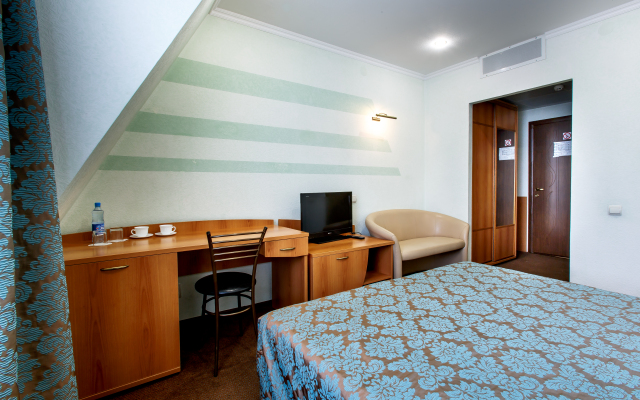 Evrika Hotel