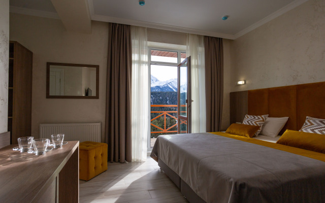 Amra Hotel
