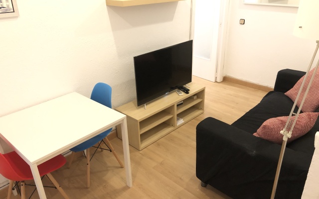 Apkeys Sarria Apartments