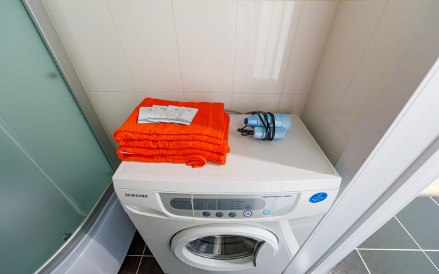 Апартаменты Ботаник 9