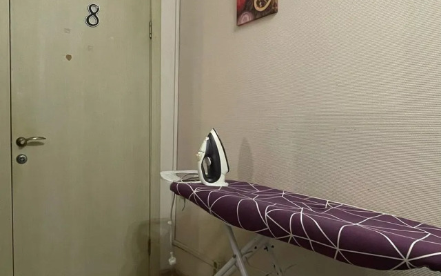 Mir Na Baumanskoy Hostel