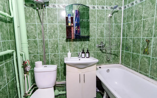 Ostrovskogo 75/1 Flat