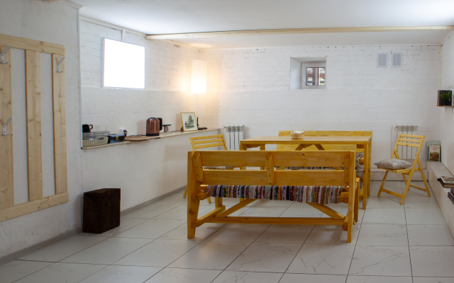 Semeinyy apart-otel Belyy Krolik Guest house