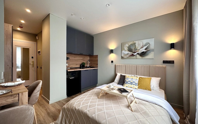 334 Leninskiy Pr 158 Apartments