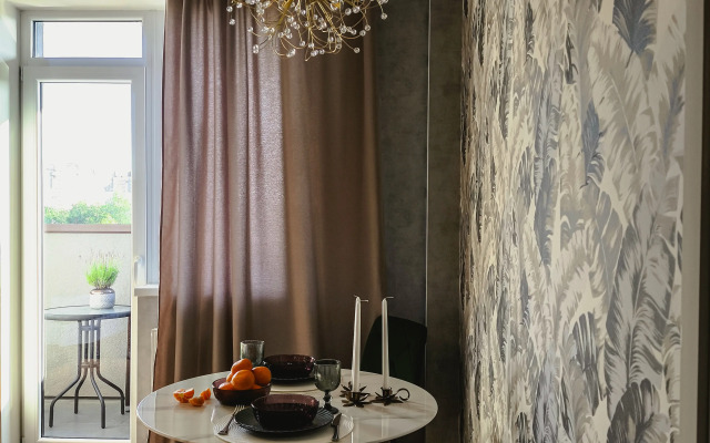 Novye V Dome Biznes Klassa S Okhranoy Apartment