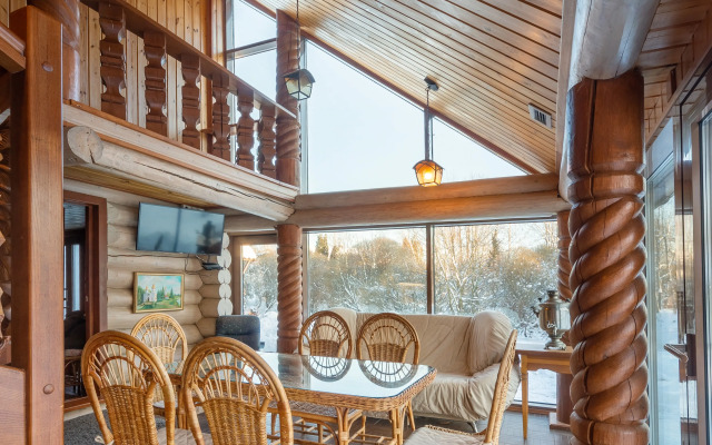 V Ostovkakh - 134 Metra Guest House