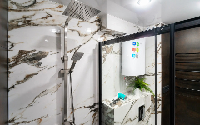 Novaya Studiya V Tsentre Goroda Flat