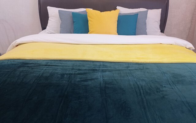 Live-In-Comfort Na Vysotnoy 9-17 Flat