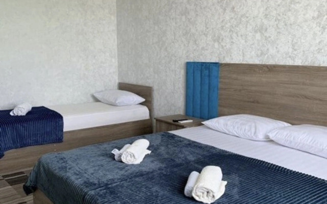 Guest house "lantana"