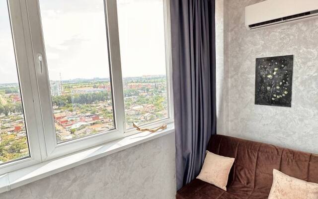 Semeynie s krasivim vidom nedaleko ot parka Galitskogo Apartments