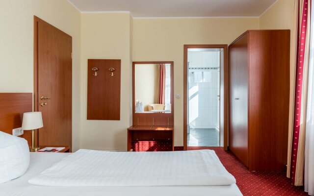 Отель Andante Hotel Dresden