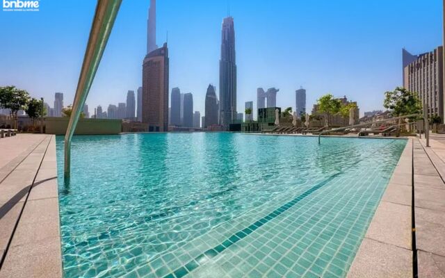 Апартаменты Bnbmehomes Stylish 3BR with Burj Khalifa view-410