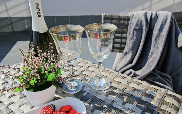 Апартаменты с Террасой на Острове И Канта