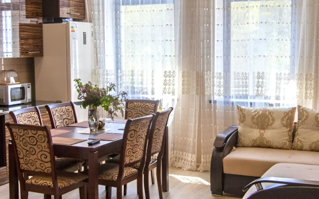 Апартаменты Двухкомнатные в Центре Рядом с Парком