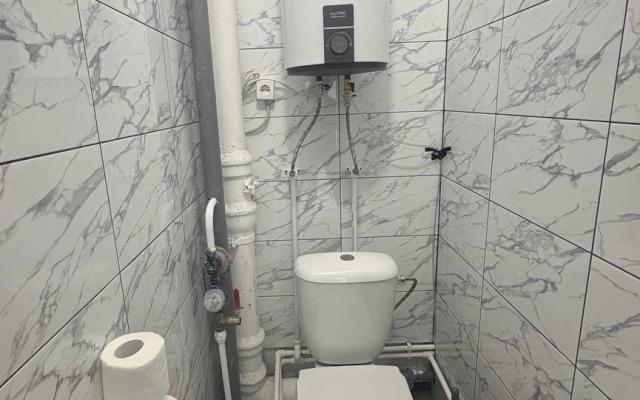 Uyutnaya I Svetlaya U Metro Flat