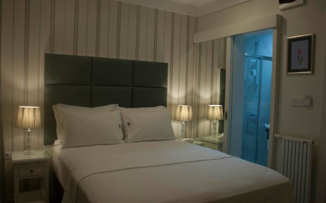 Отель Ten Rooms Istanbul Hotel - Adults Only